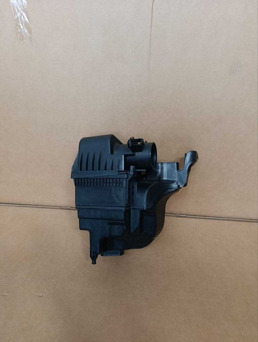 Корпус повітряного фільтра Mitsubishi Outlander 22-24 новий ліцензія