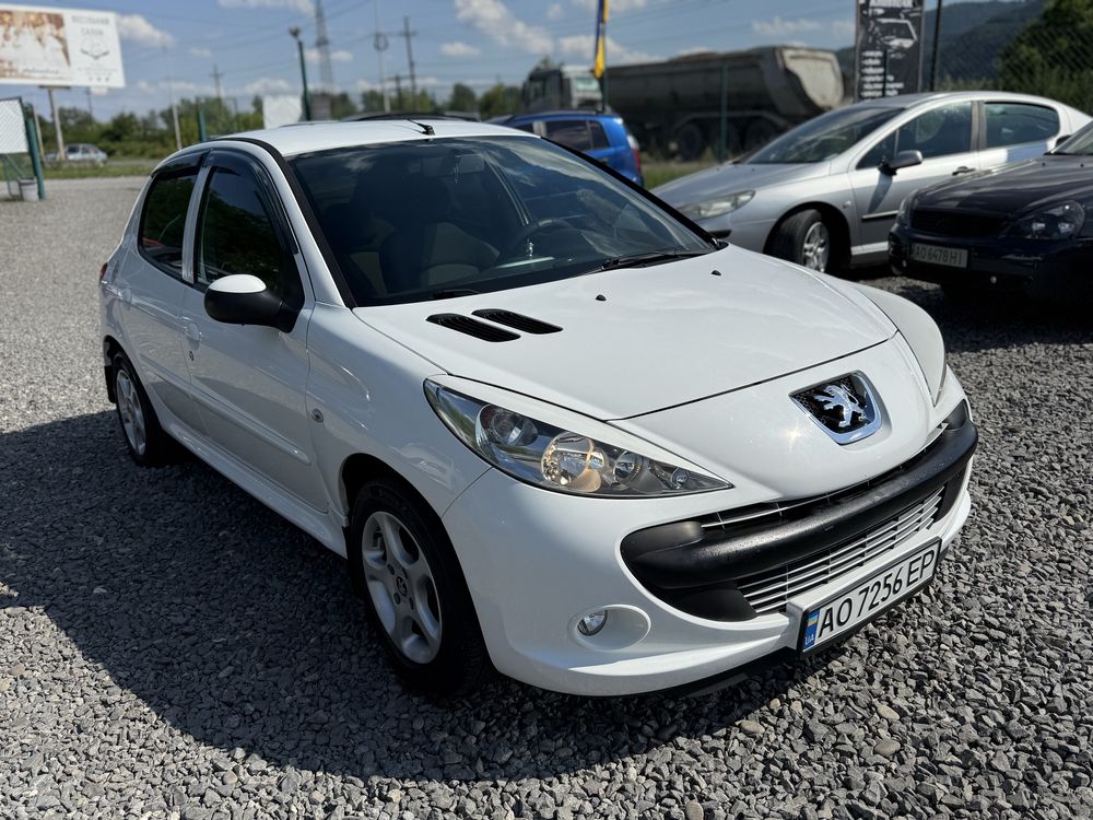 Peugeot 206+ 1.4i