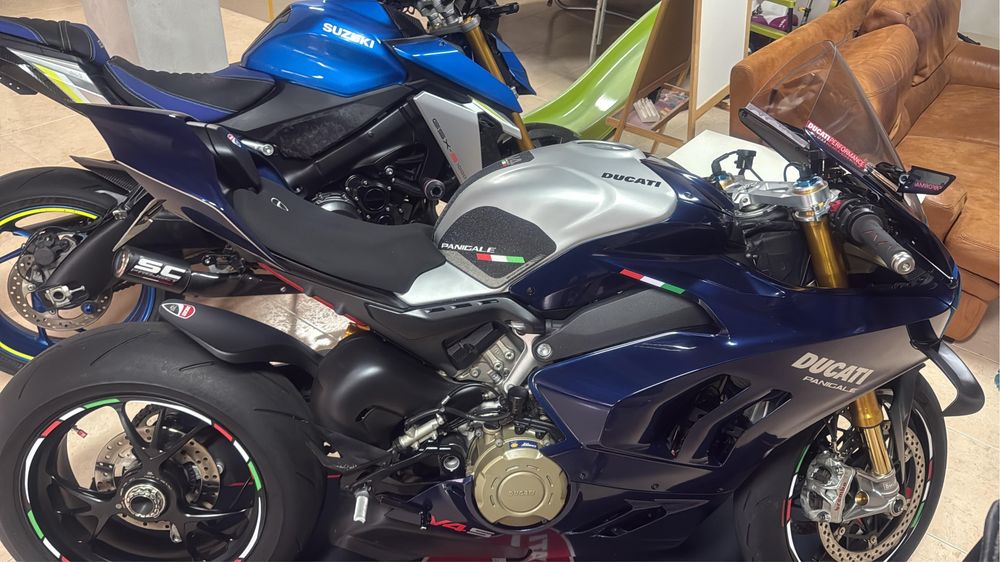 Ducáti Panigale V4S 2024 c/garantia ducati