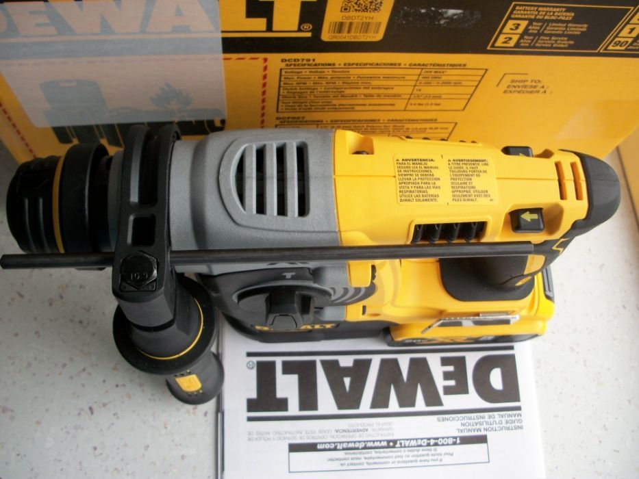 Бесщеточный аккумуляторный перфоратор DeWalt DCH273B 20V MAX
