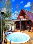 Domek na kaszubach z jacuzzi,Mały ale uroczy, lasek,wakacje,klima