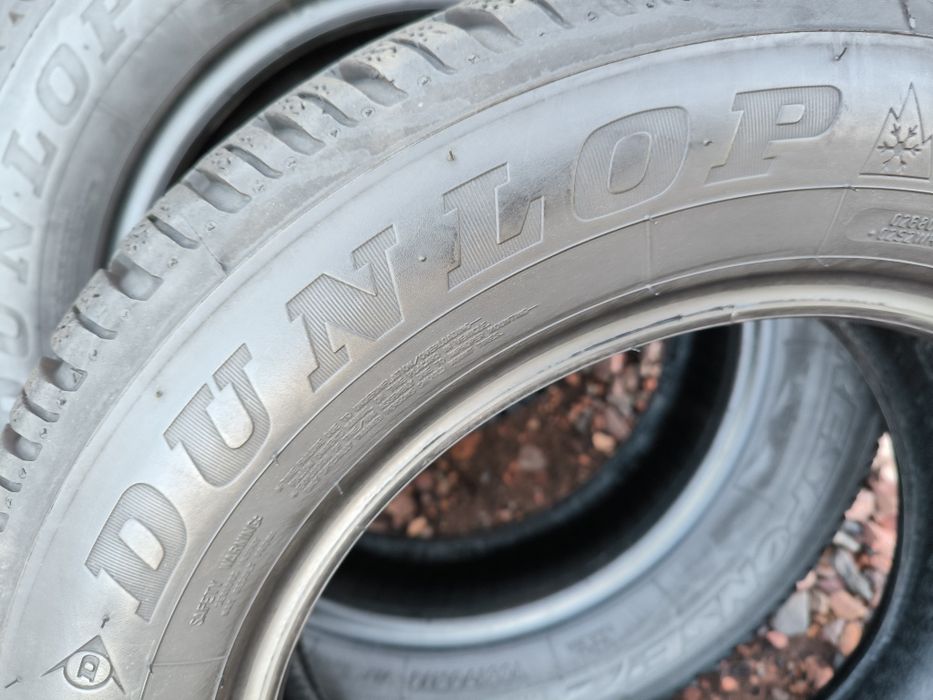 Zimowe Dunlop 165/70R14, 7.5 mm