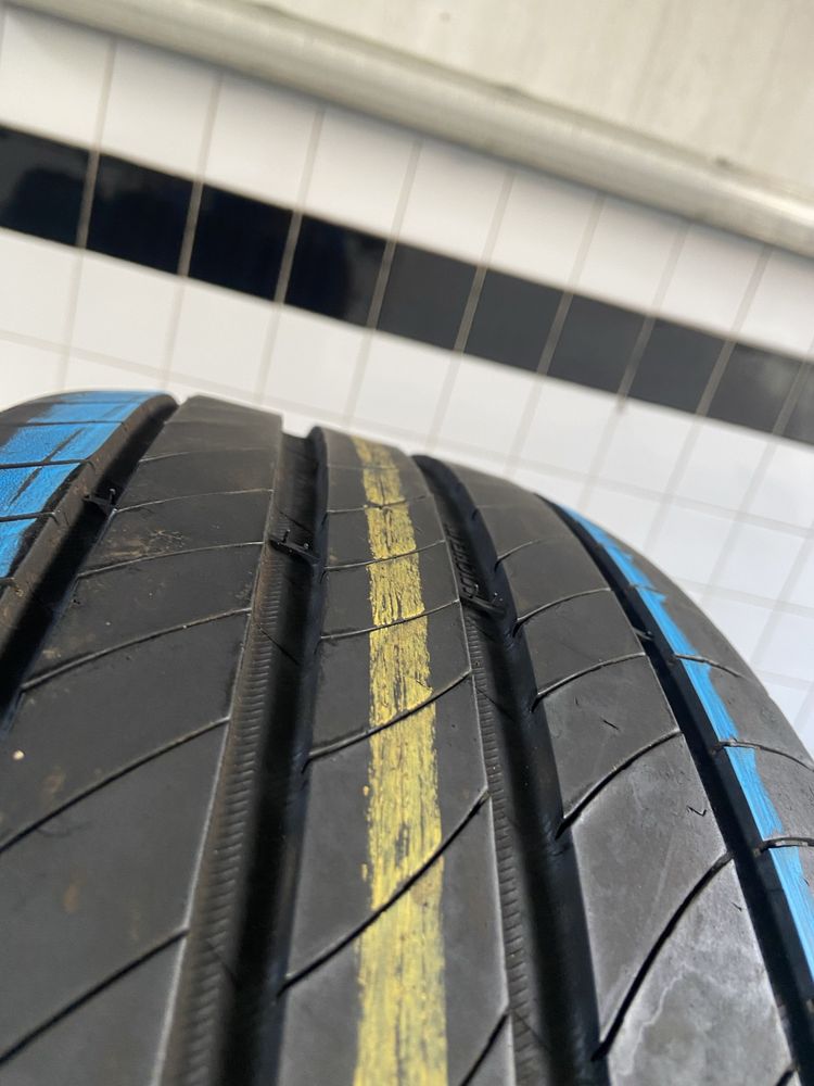 Pneus 205 / 55 R 16 Michelin Primacy 4