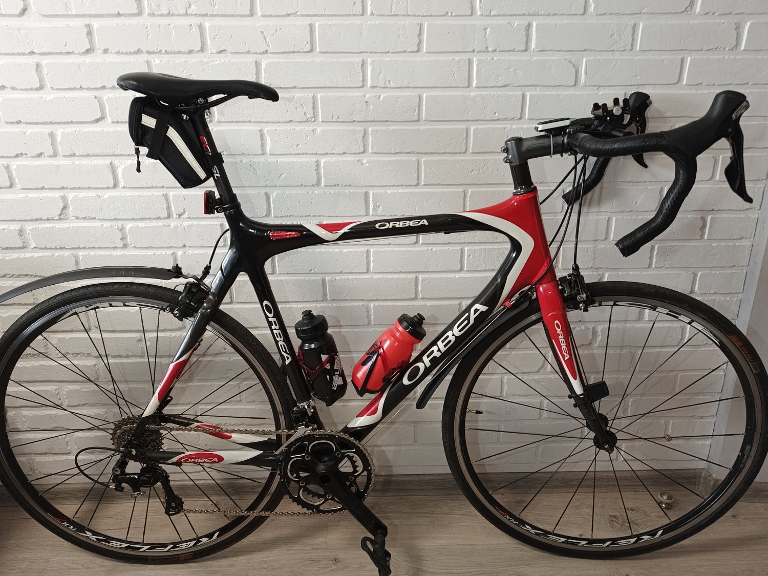ORBEA ORCA Карбоновый шоссейный велосипед.