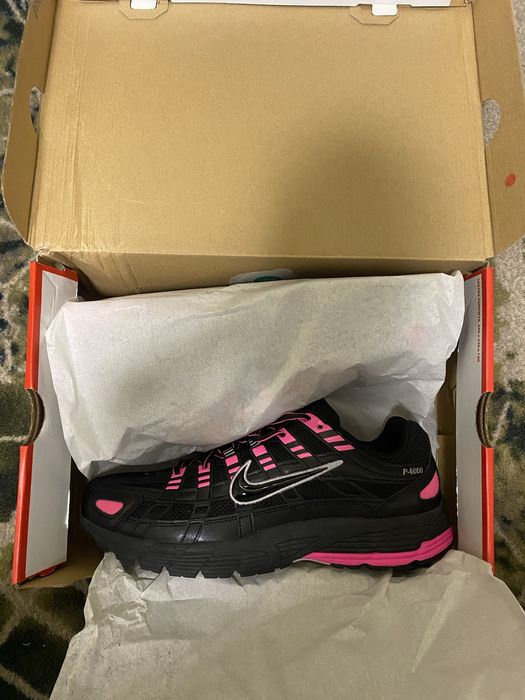 Кросівки Nike P-6000