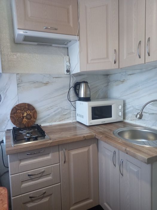 Здам  3ох кімн. кв. з єврорем. р-он Саксаганського