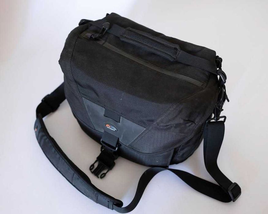 Saco Lowepro Stealth Reporter 300AW
