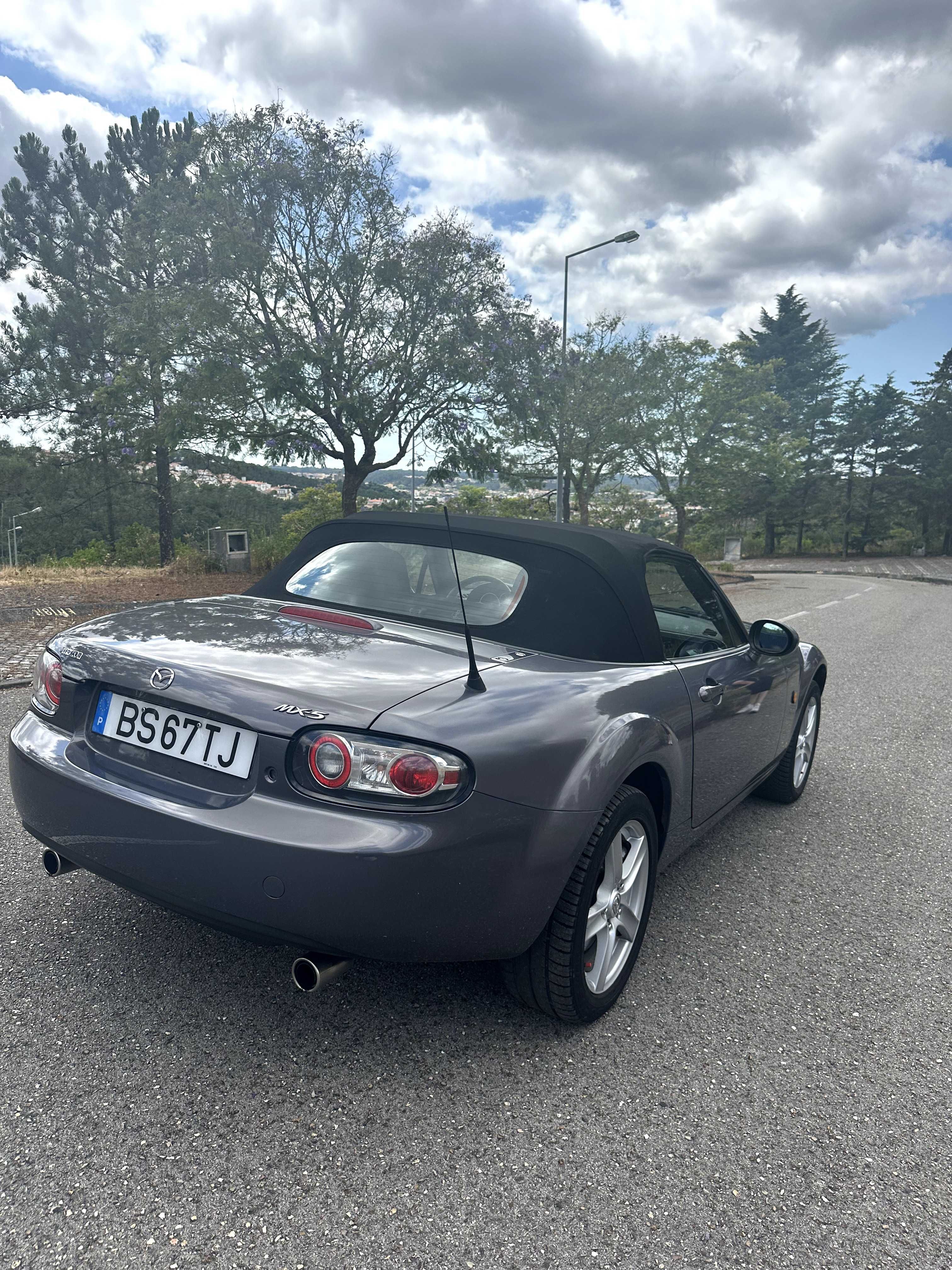 Mazda MX-5 NC MZR 1.8 Exclusive