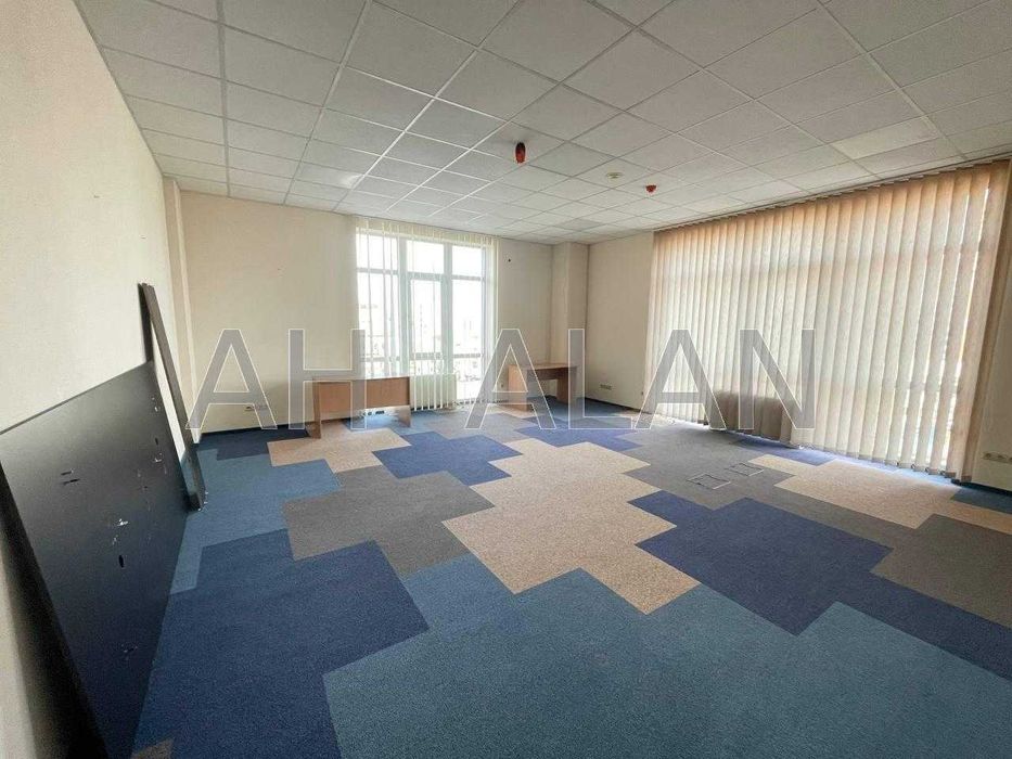 Оренда офісу в центрі Києва, Голосіївський р-н, Олімпійська, без %