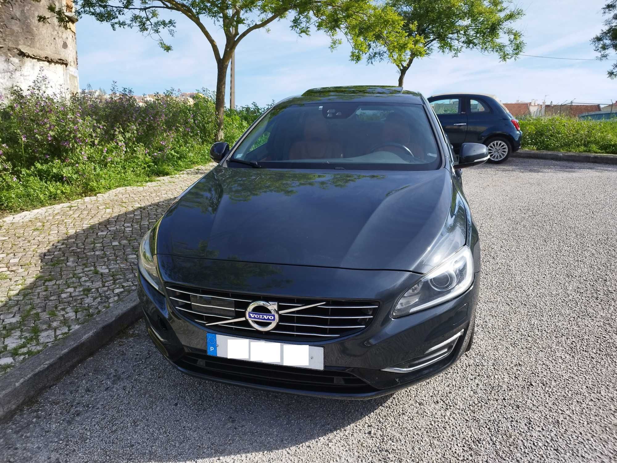 Volvo V60 D6 AWD Hybrid Plug-in 2013