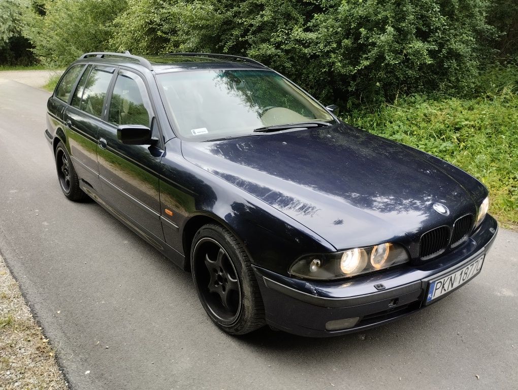 BMW E39 b/G 2.8  automat w bdb stanie