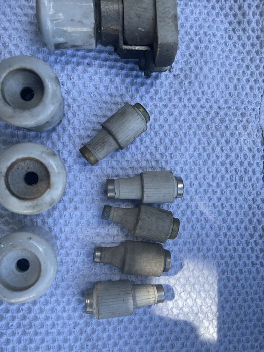 Główki i bezpieczniki ceramiczne PRL