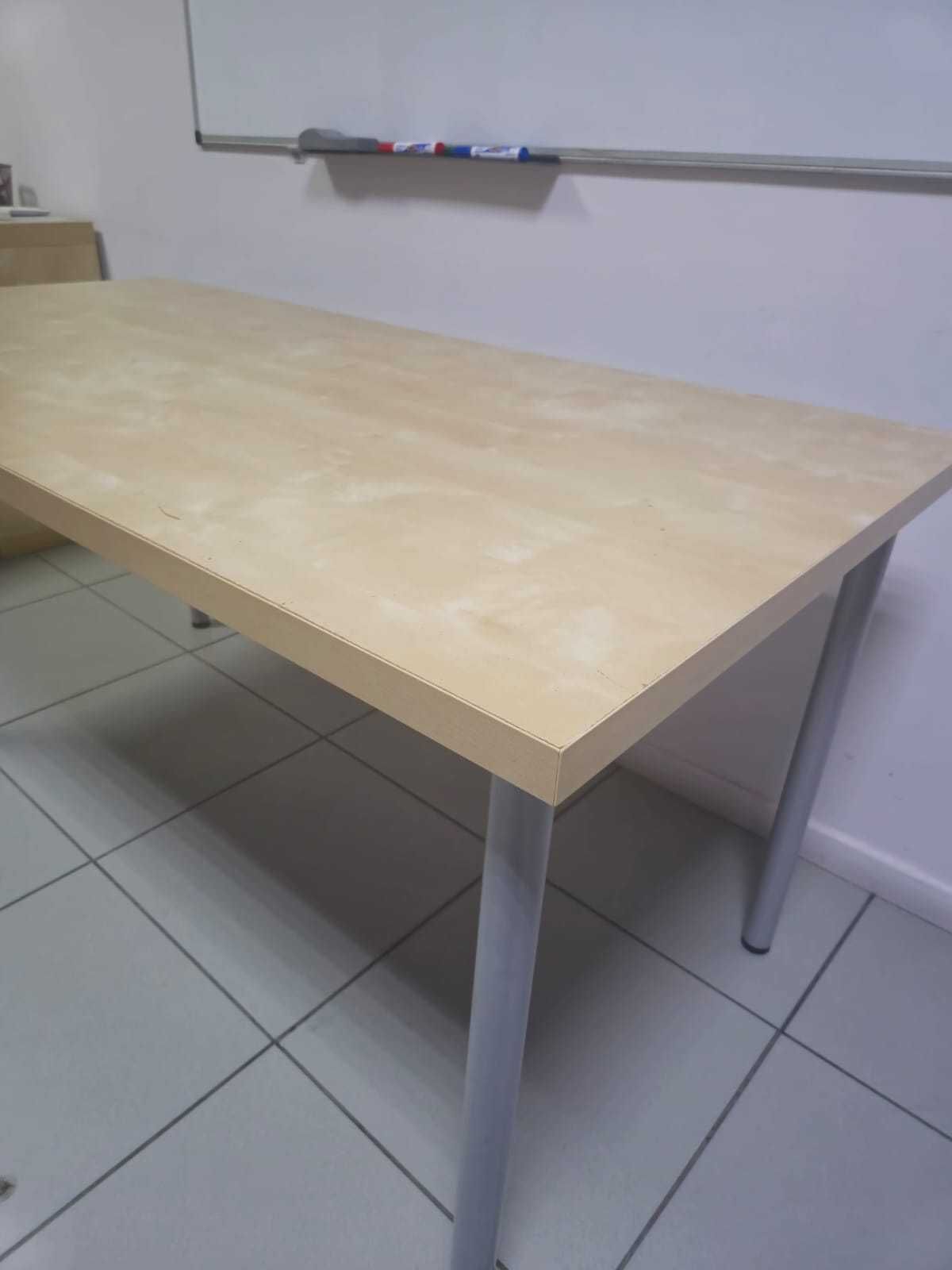 Mesa de escritório