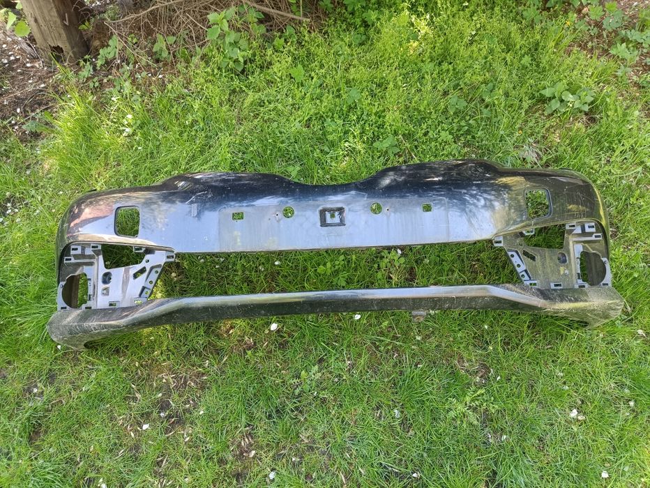 Toyota Auris II 2 lift 15-18 zderzak przedni przód skorupa poszycie or