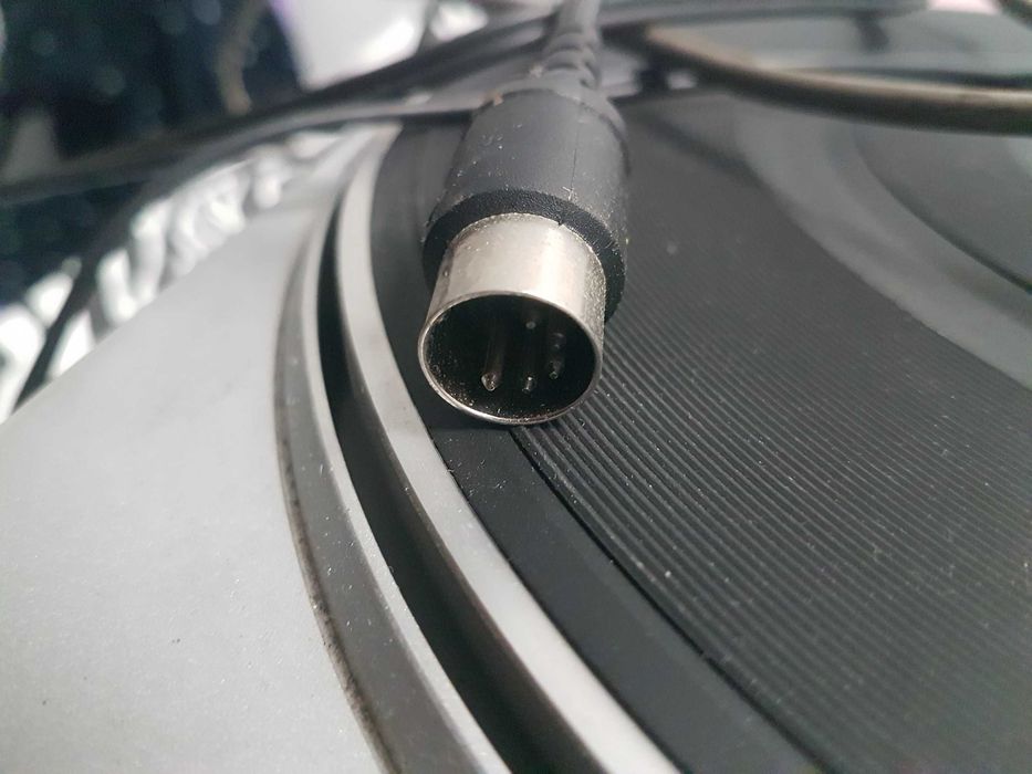 Gira discos Sharp made in japan