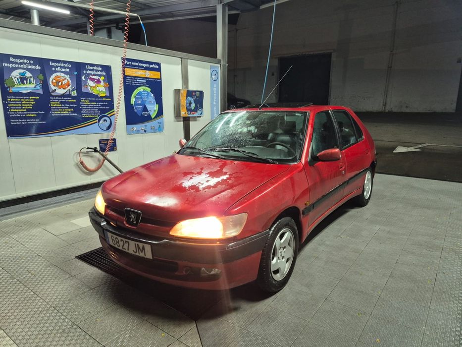 Peugeout 306 1.4 em bom estado
