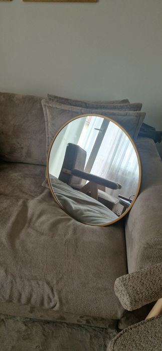 Ładne lustro. Stan idealny.