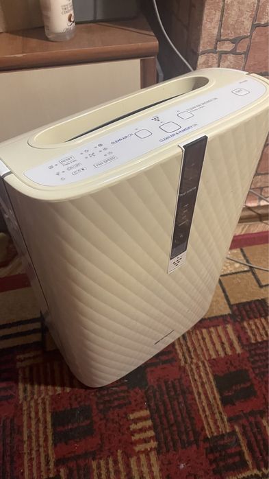 Очисник повітря Sharp KC-840E-W, воздухоочиститель