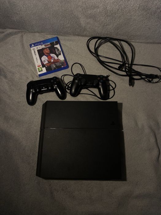 Ps4 1tb 2 pady 1 gra