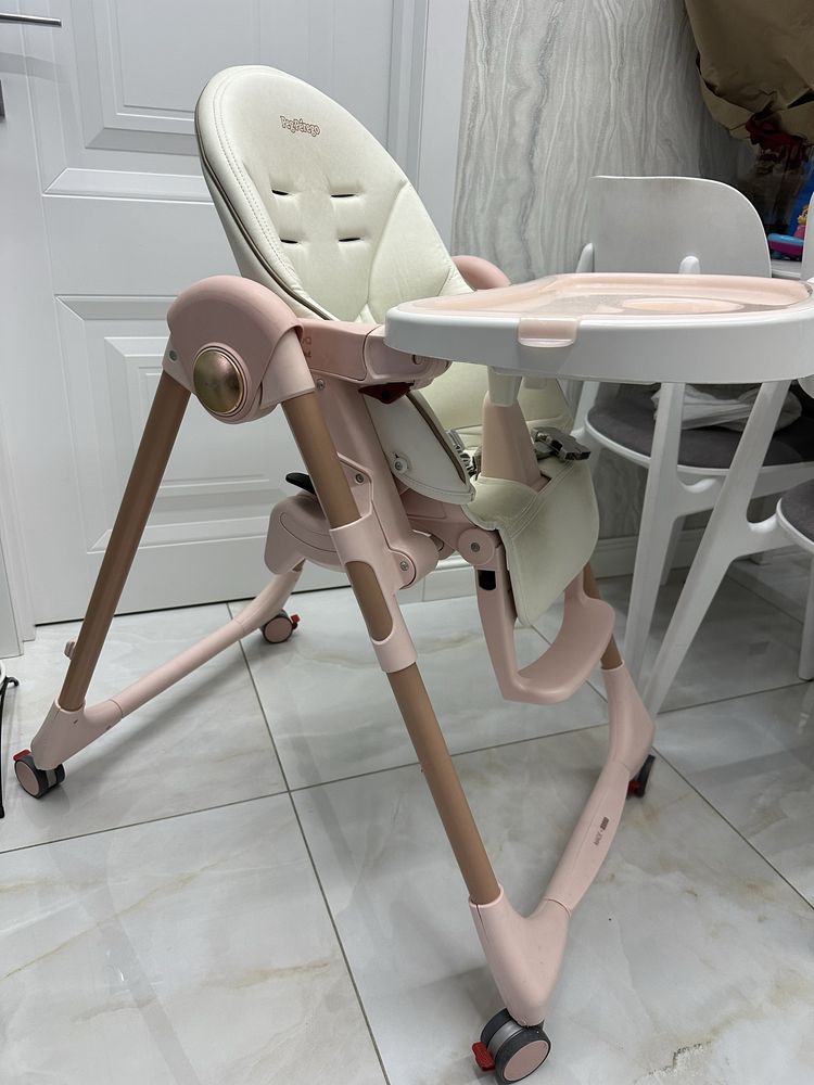 Стульчик доя кормления peg-perego стільчик для годування