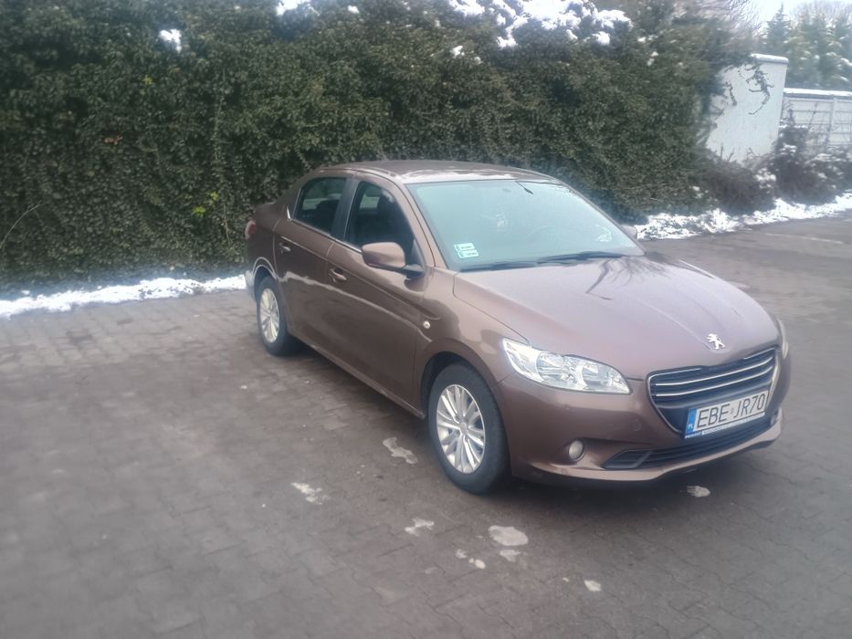 Sprzedam Peugeota 301. 1.6 HDi 160 tyś km. Posiadam go już od 9lat