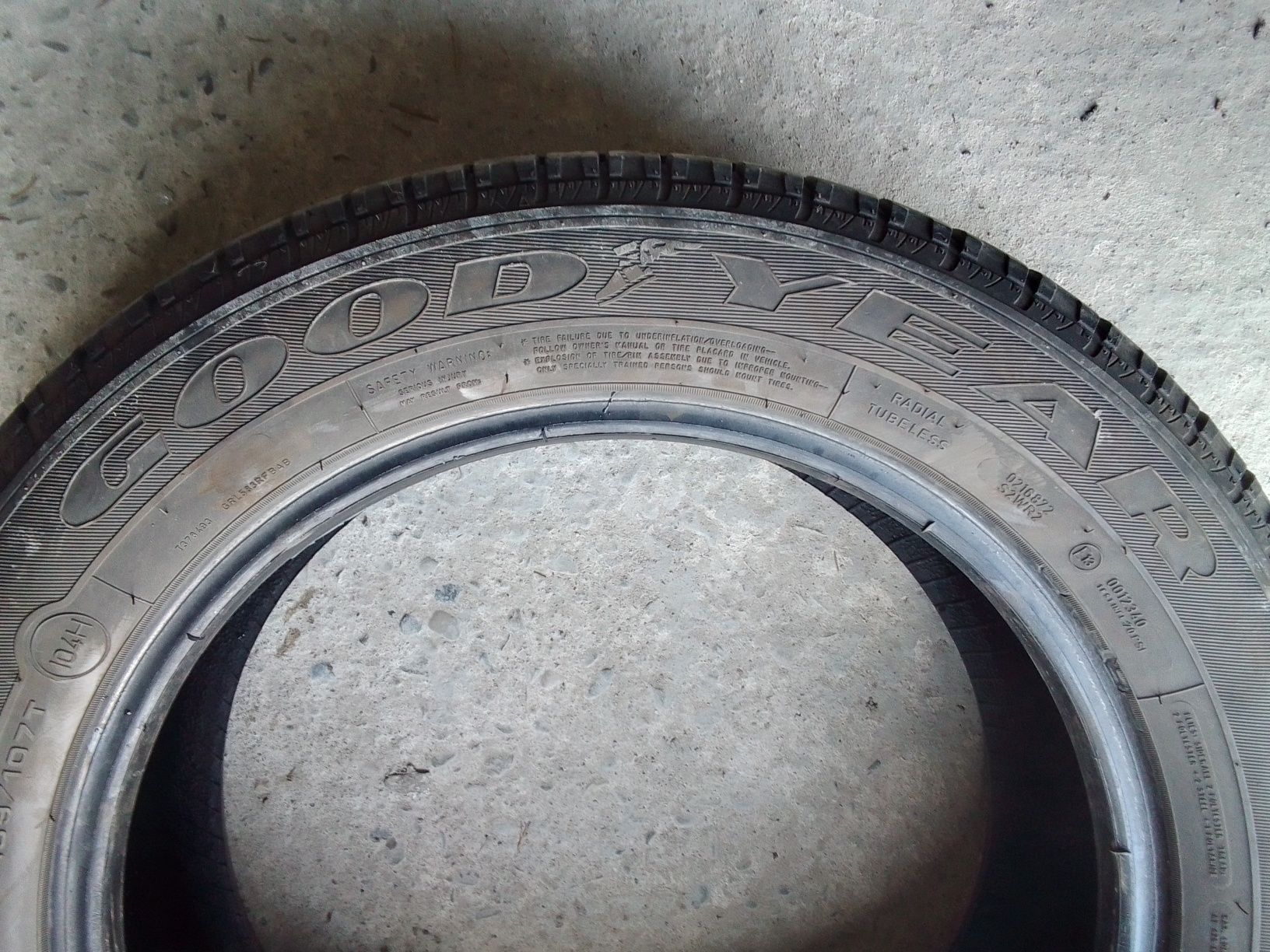 2 Opony zimowe 215/60r17C GOODYEAR 2020r