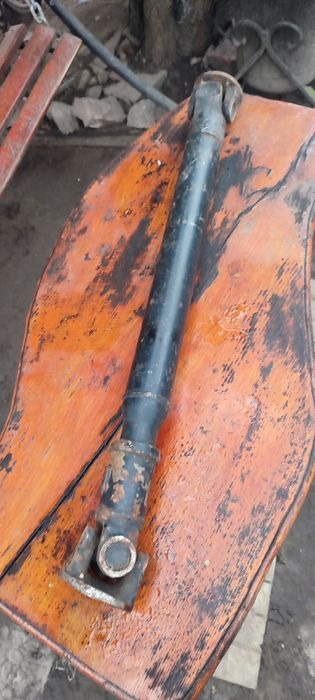 кардан зодній нива 2121