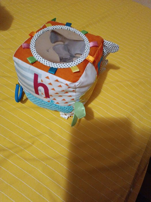 Іграшки для немовлят.