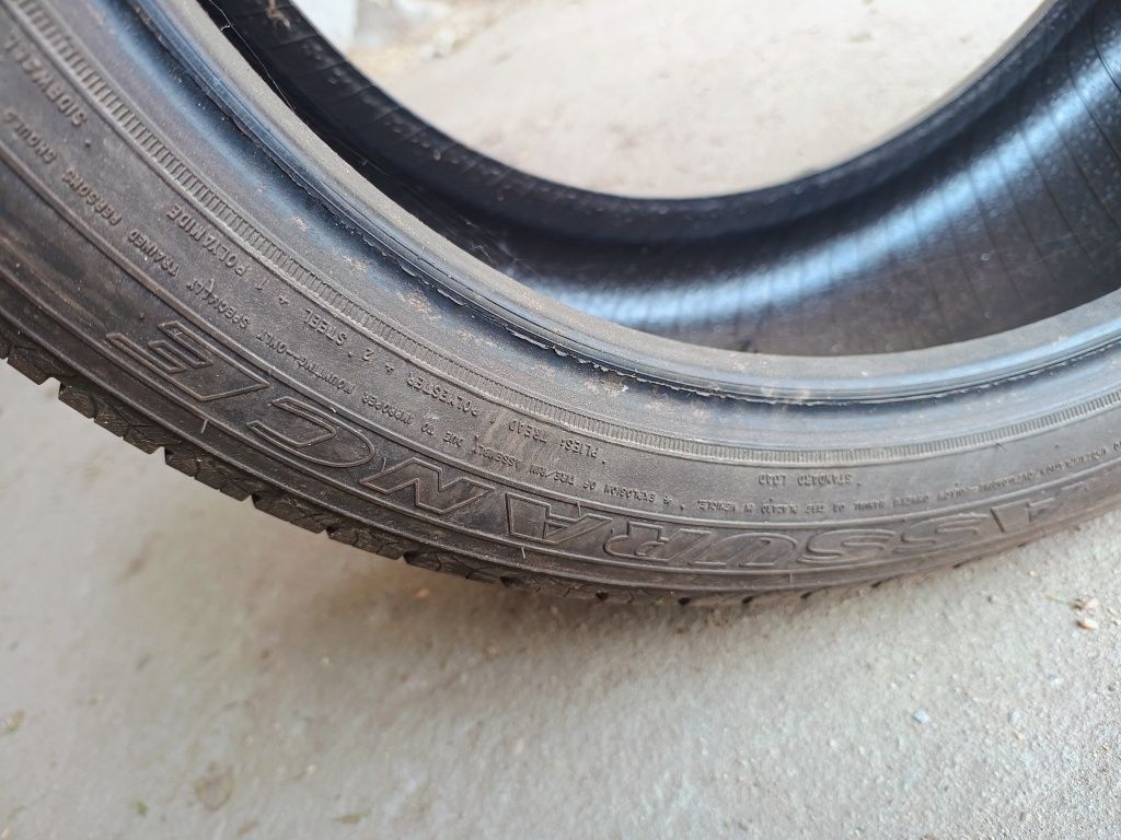 Sprzedam opony Goodyear 235/45 r 19