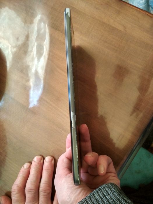 Планшет Samsung galaxy tab 3