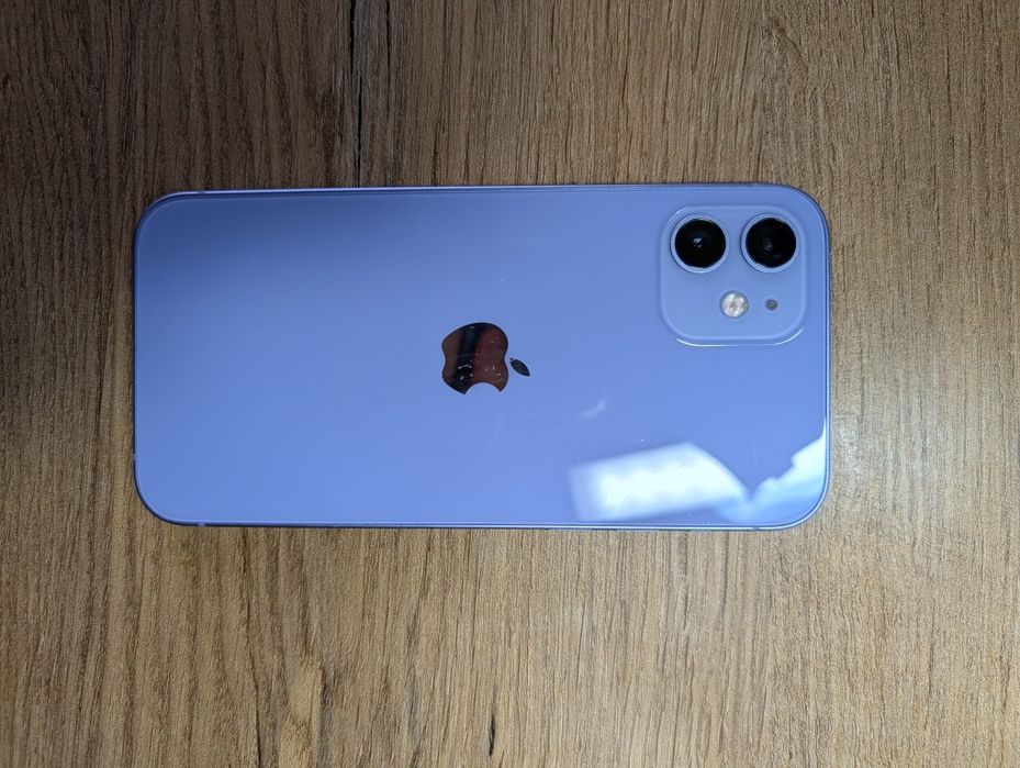 iPhone 12 stan idealny