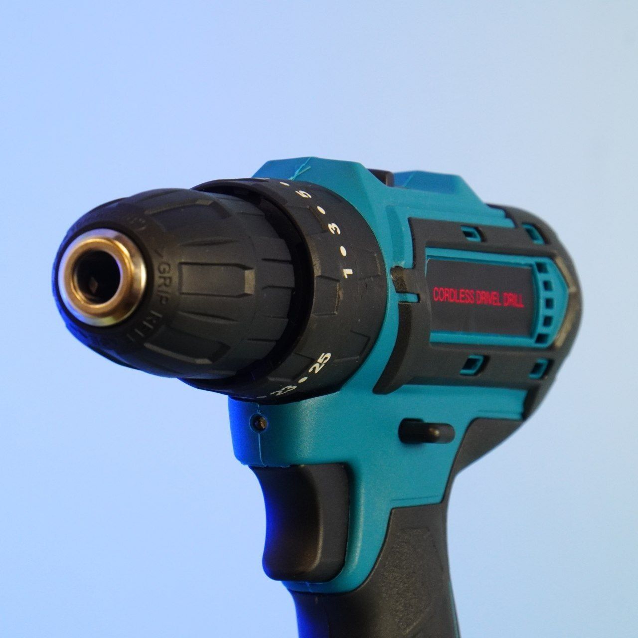 Дрель-Шуруповерт с набором бит и сверл Screwdriver Set 24В с насадками