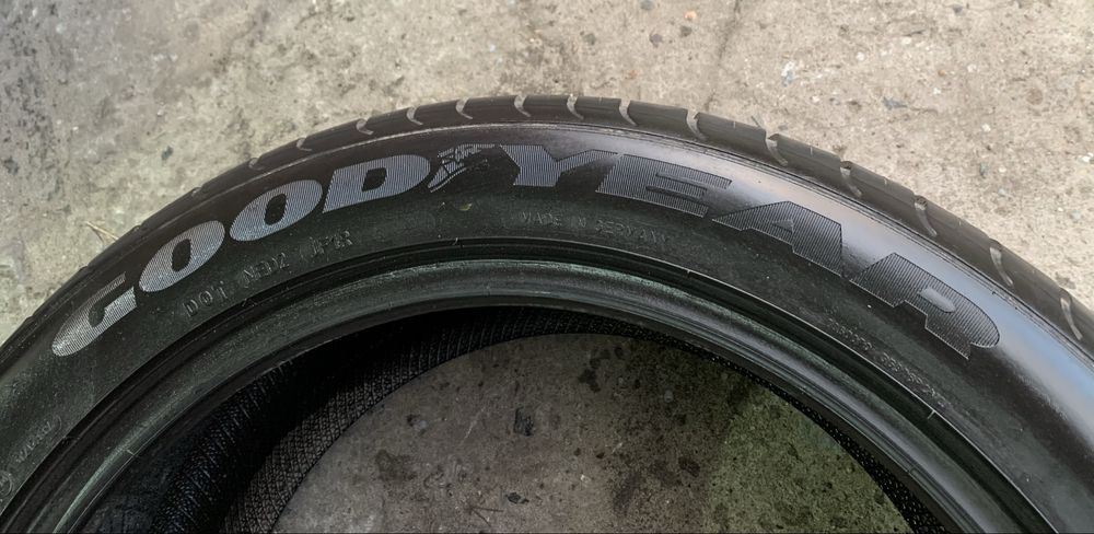 Шини Goodyear EfficientGrip 275/40 R19 RunFlat пара