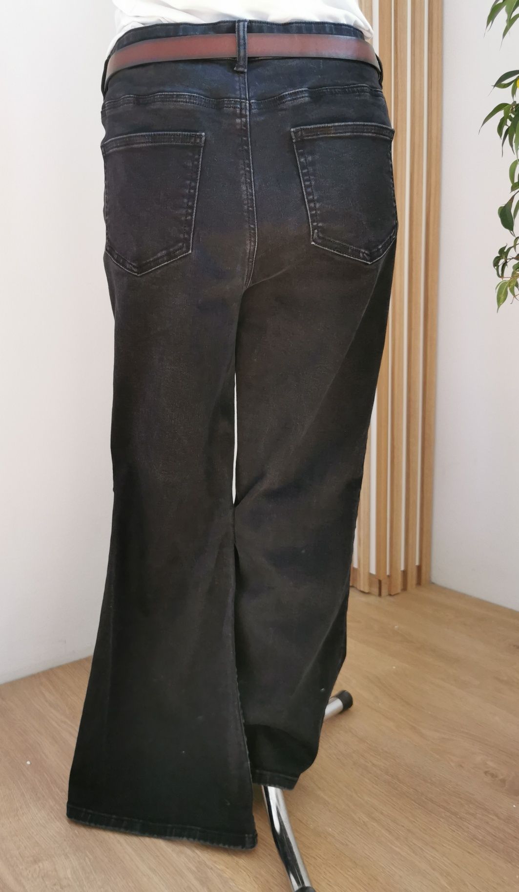 Spodnie jeansy, dzwony, Tu, rozmiar 16, 44, XXL