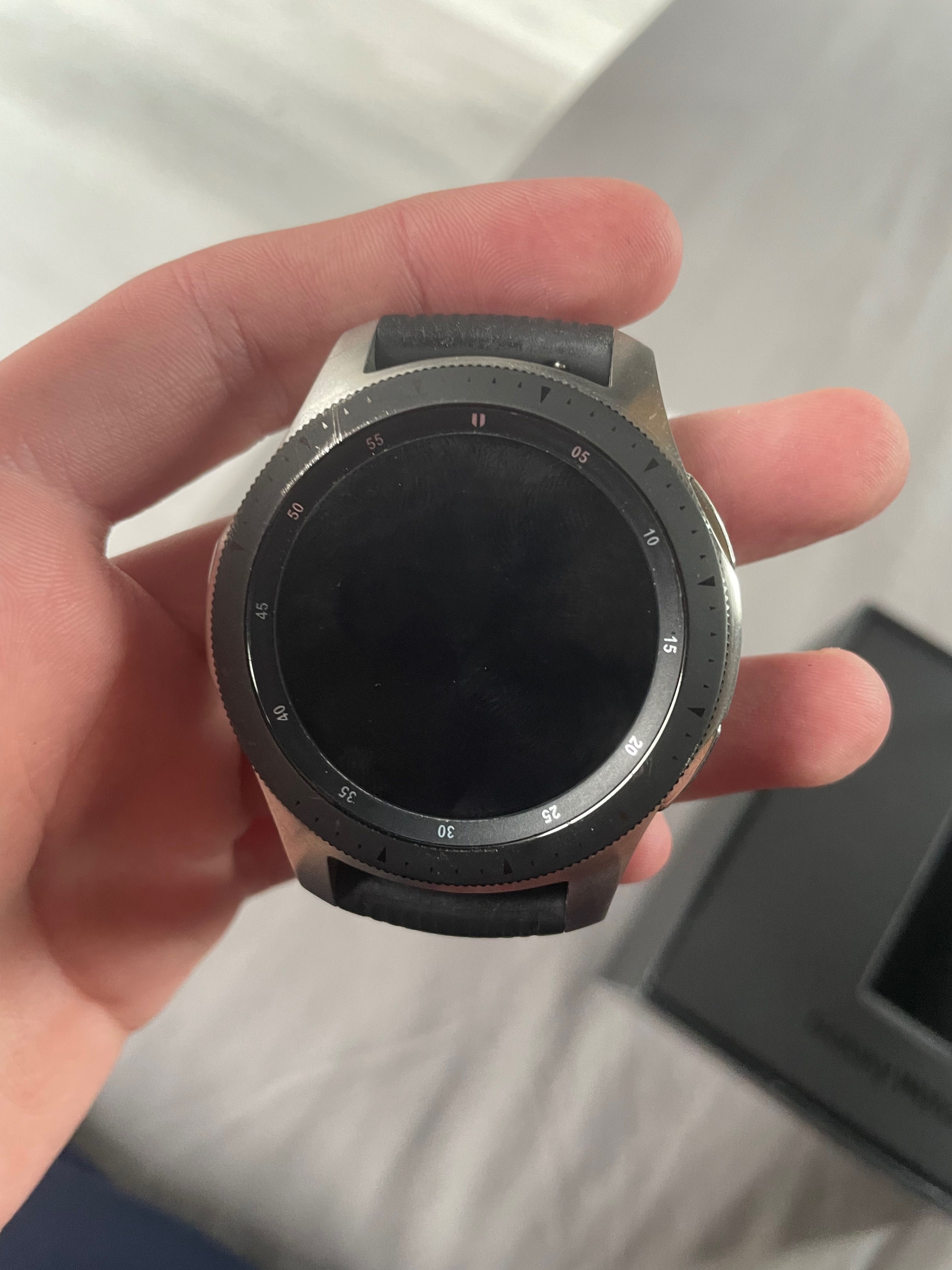 Samsung galaxy watch 46mm SM-R800