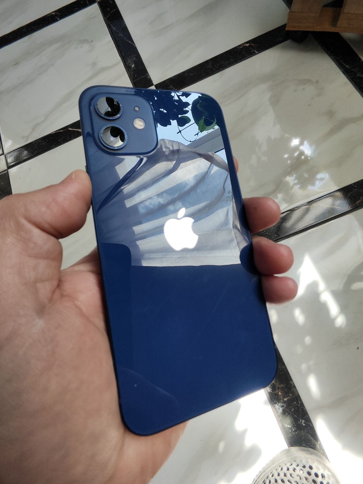 Реальный Iphone Айфон 12 64Гб с коробкой  Отличное состояние