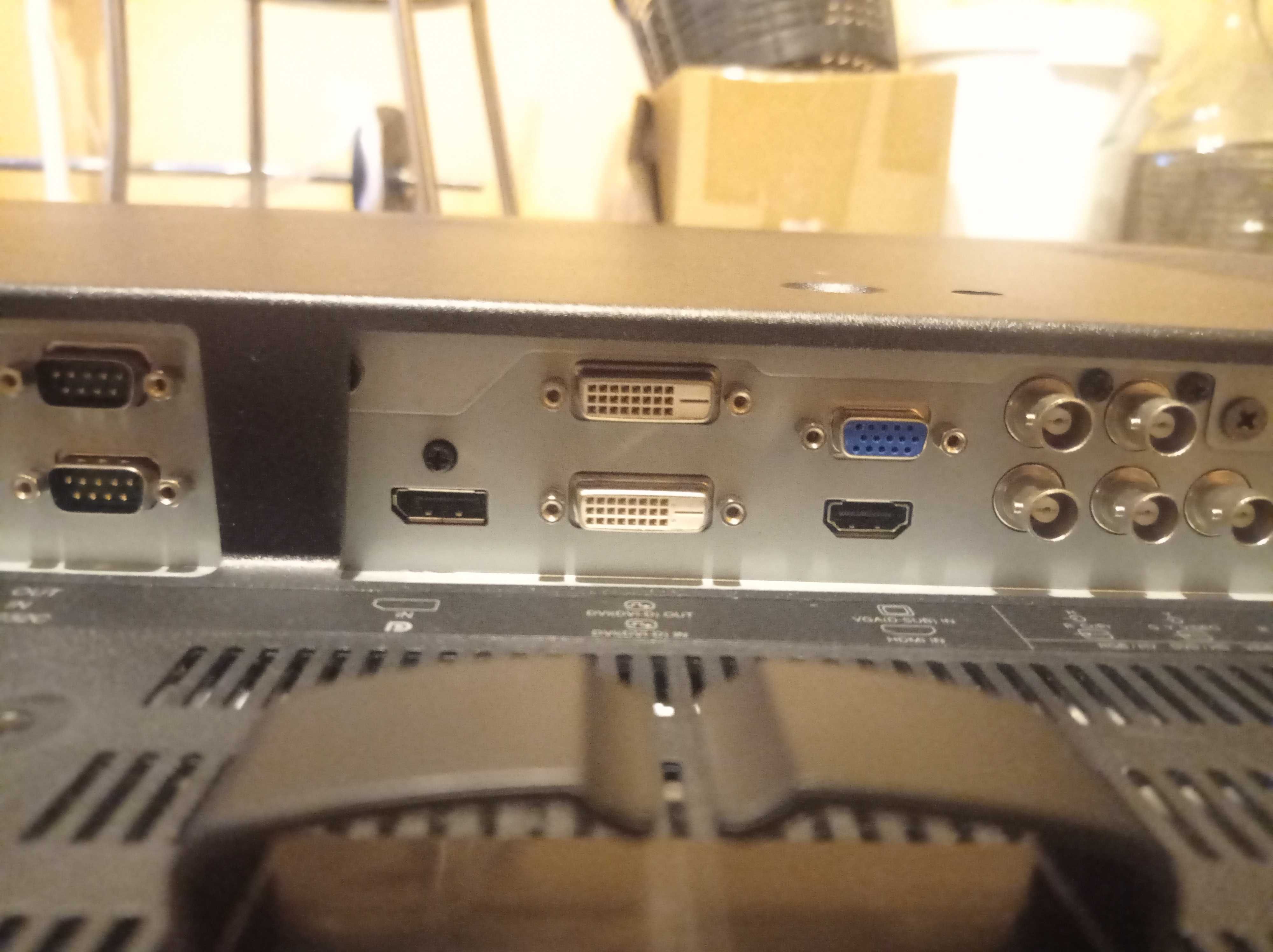 Monitor NEC MultiSync® V422