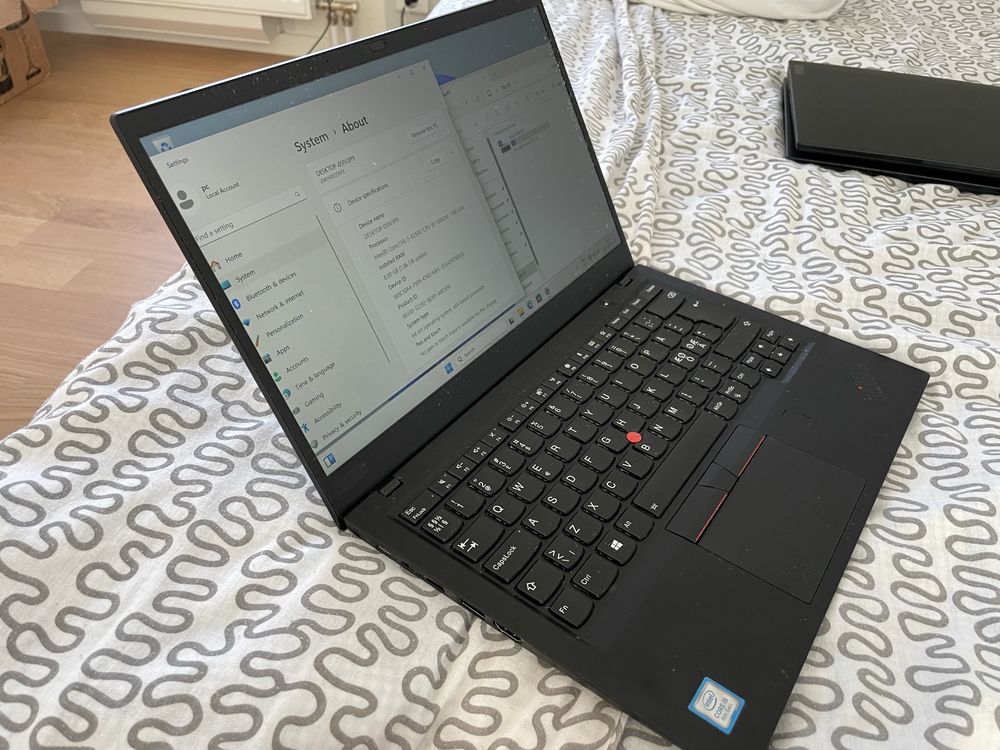 Lenovo ThinkPad x1 carbon gen 7