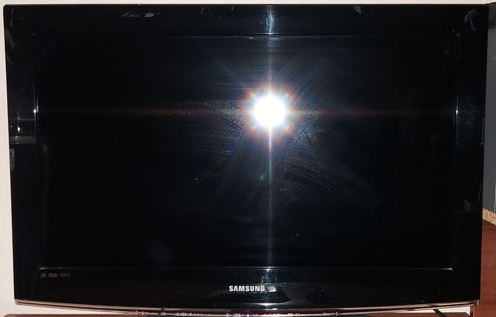 Телевизор Samsung LE32B450C4W Black