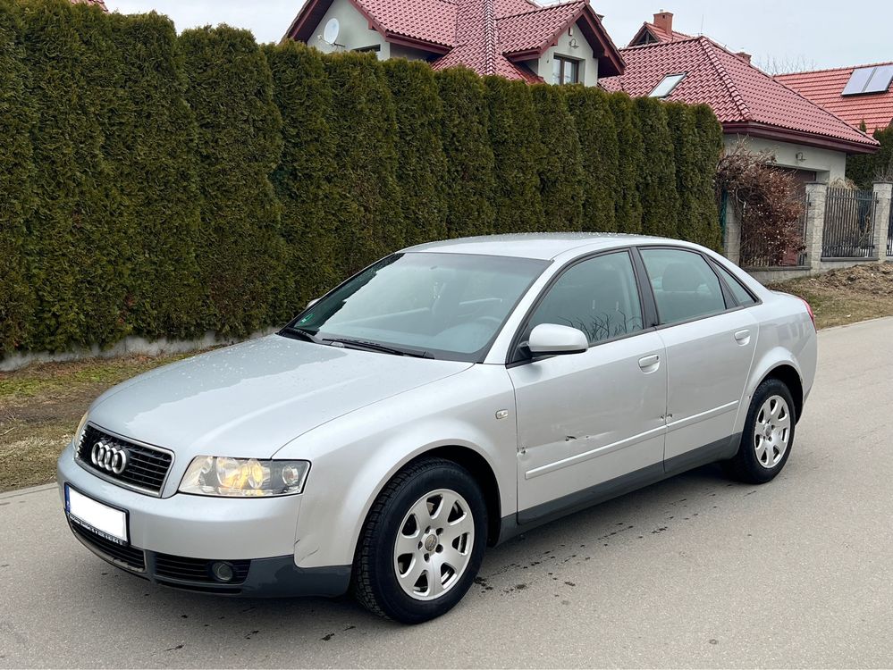 Audi a4*2.0benzyna*Climatronic*100%sprawna*do jazdy*
