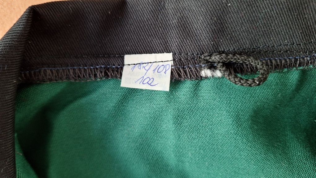 Nowe ubranie robocze bluza spodnie komplet