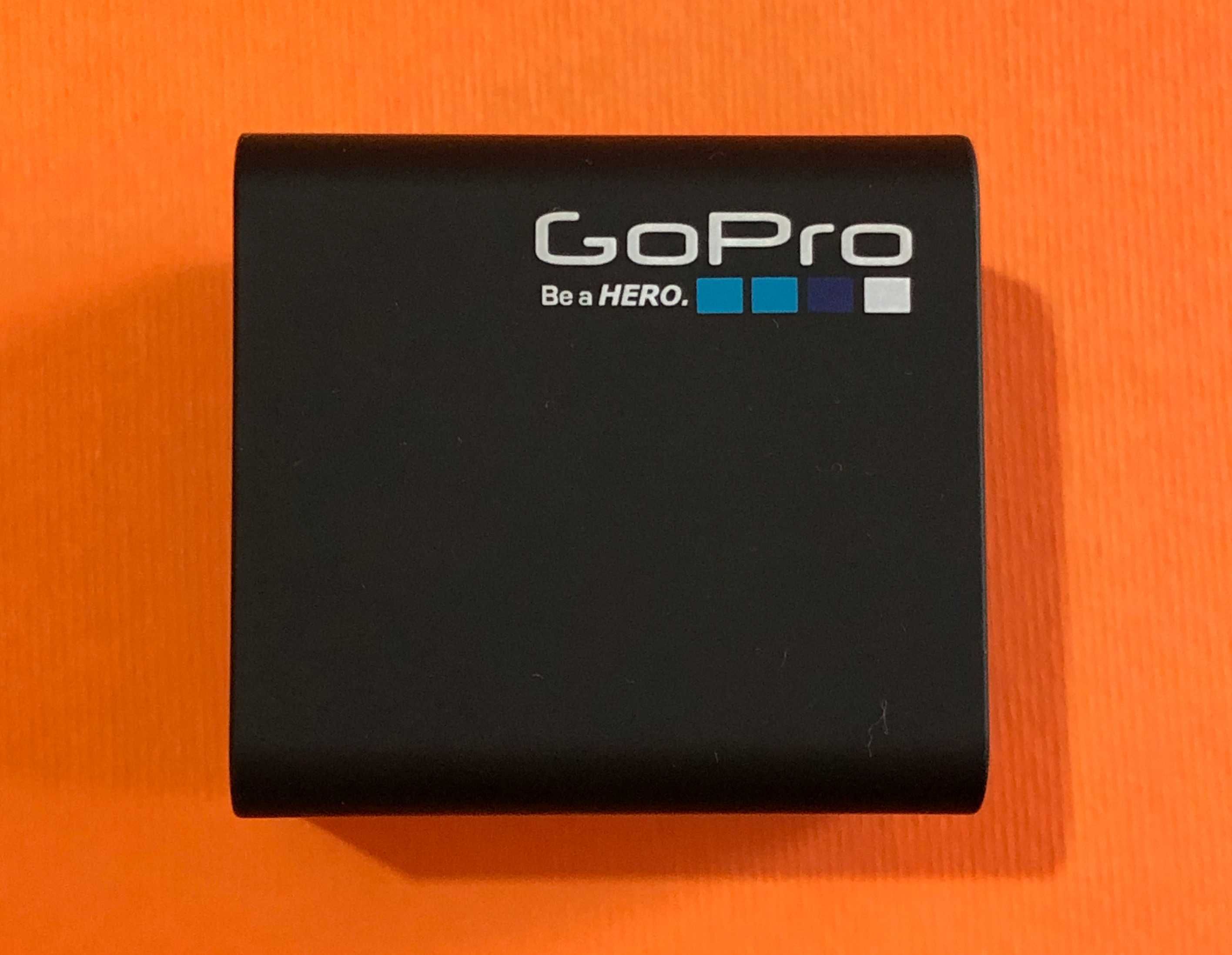 В продаже! Зарядка GoPro AHBBP-401