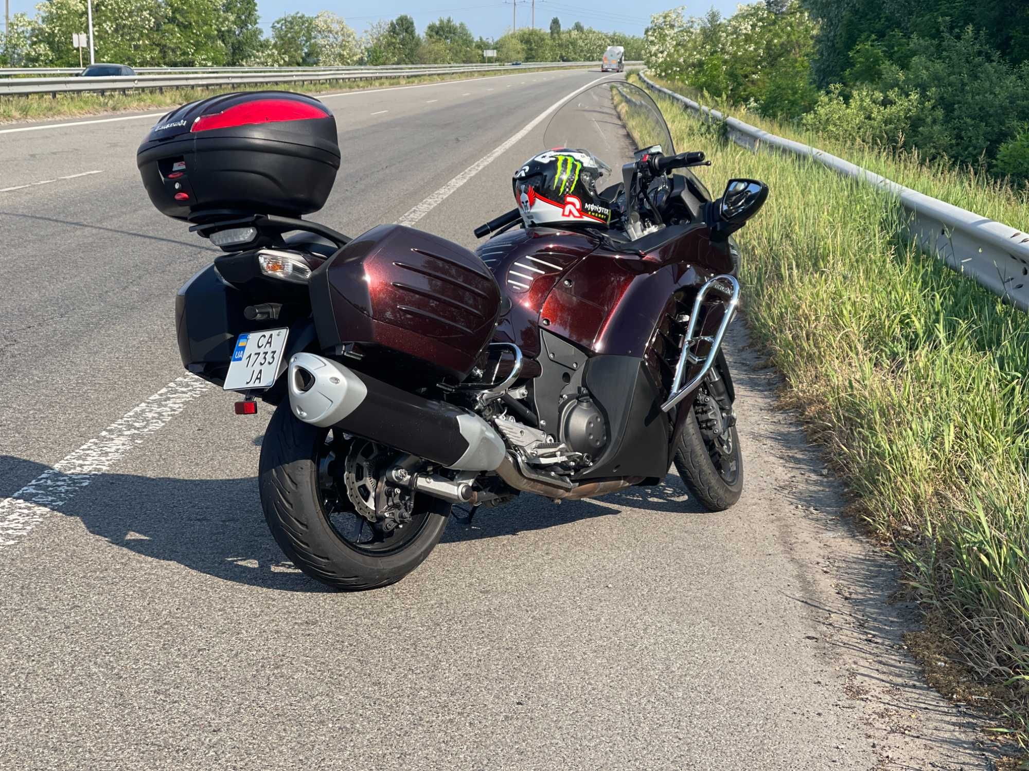 KAWASAKI GTR 1400 2012