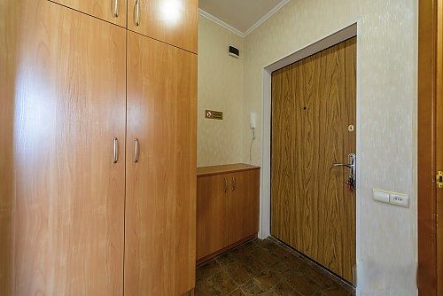 вільно 5.03 пр-т Оболонський 11а, за 1 хв від метро Мінська