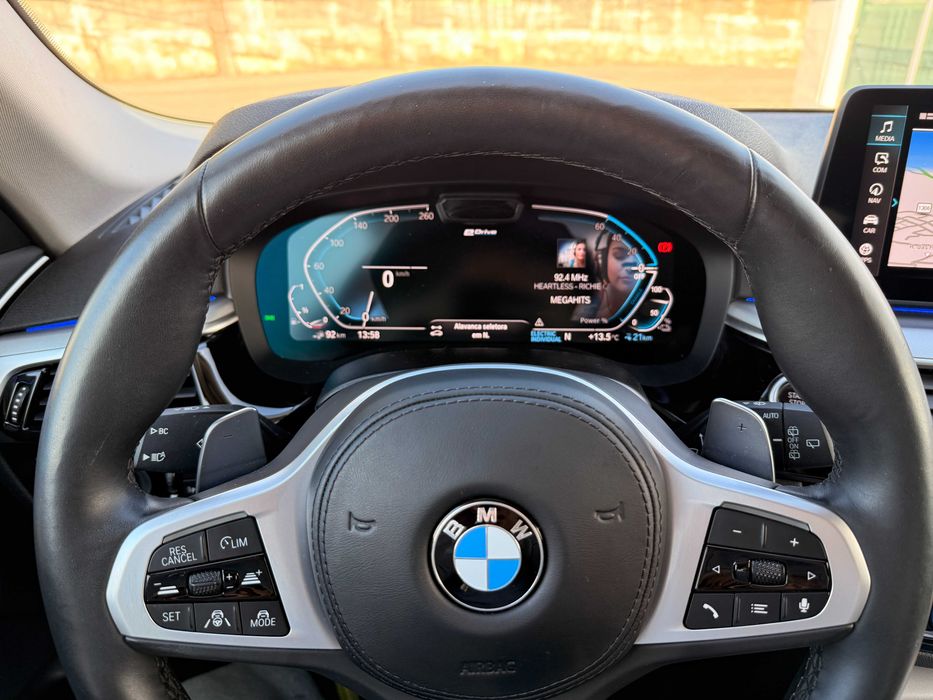 BMW 530e Touring 2021