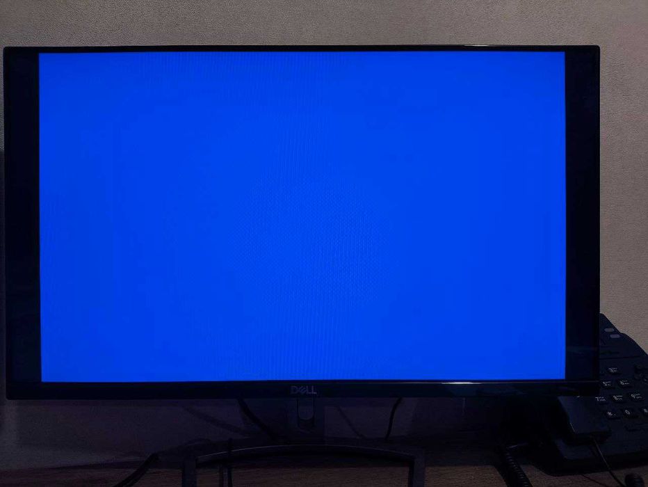 Монітор Dell S2318Nc