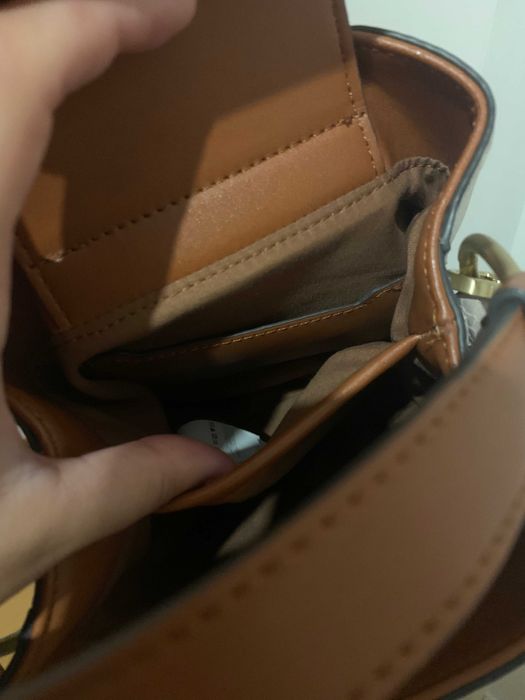 Carteira Tiracolo Bege Parfois