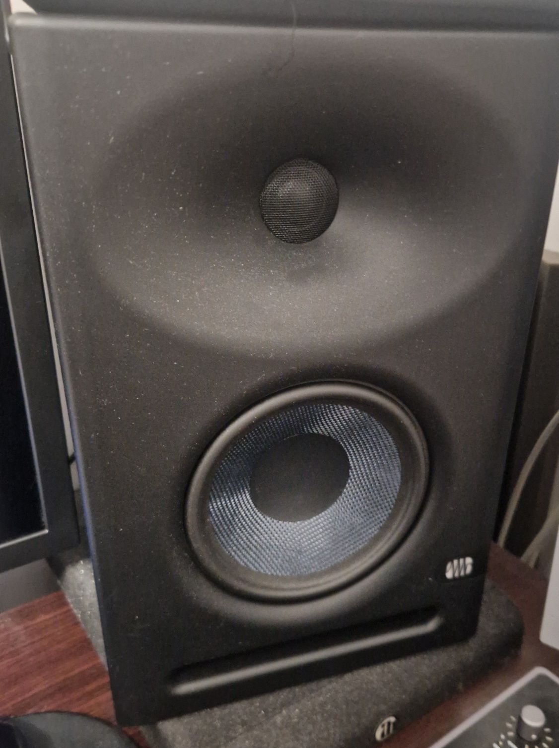 Presonus Eris E7 XT para monitorów studyjnych