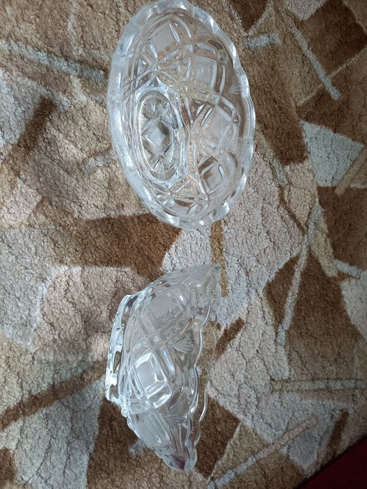 Хрустальні вази цукерниці