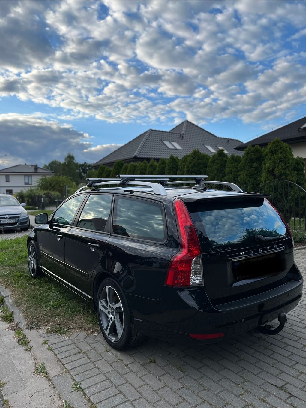 Volvo V50 Volvo V50 Business Edition Start-Stop. Niezawodne i bezpieczne kombi